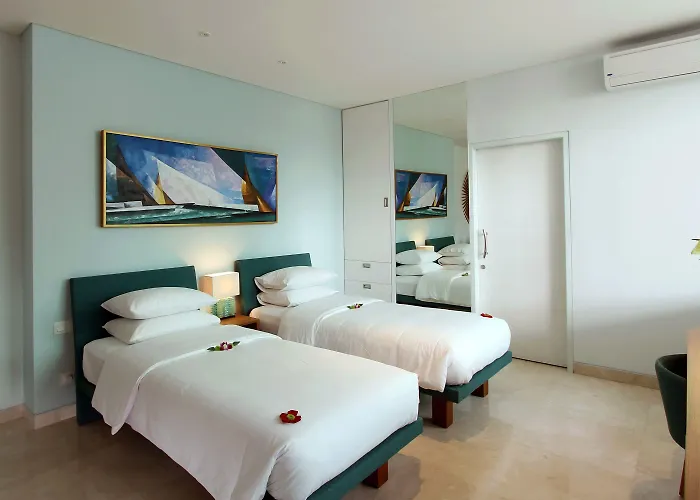 Hotel Aq-va & Seminyak 4*
