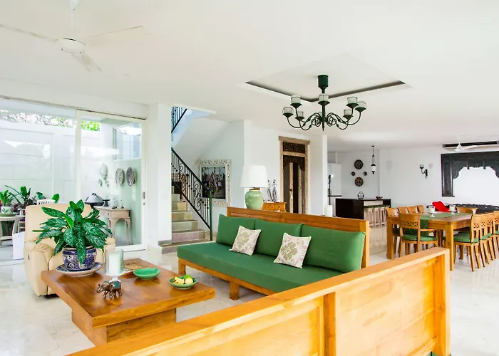 Hotel Aq-va & Seminyak
