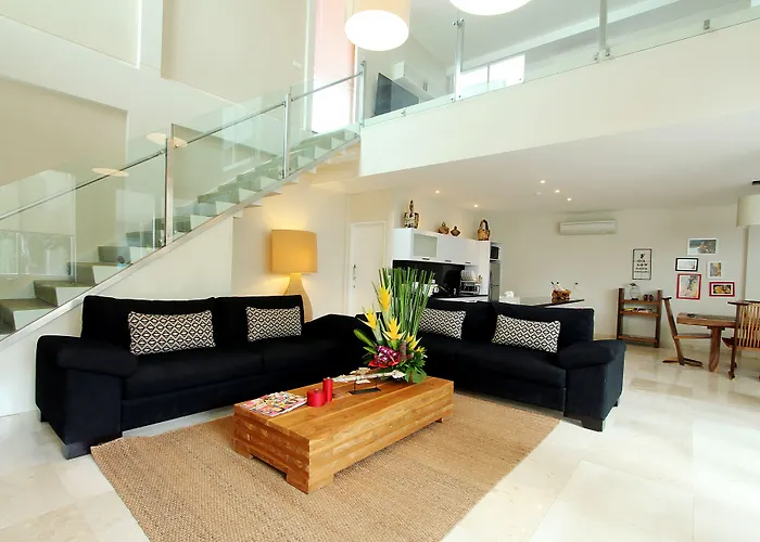 Aq-va & Seminyak Hotel 4*