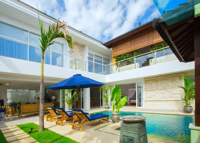 Aq-va & Seminyak
