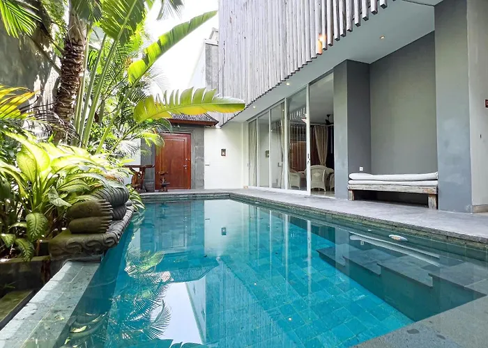 Hotel Aq-va & Seminyak Legian (Bali)
