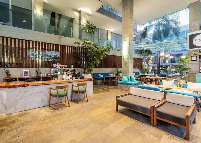 Aq-va & Seminyak Отель 4*